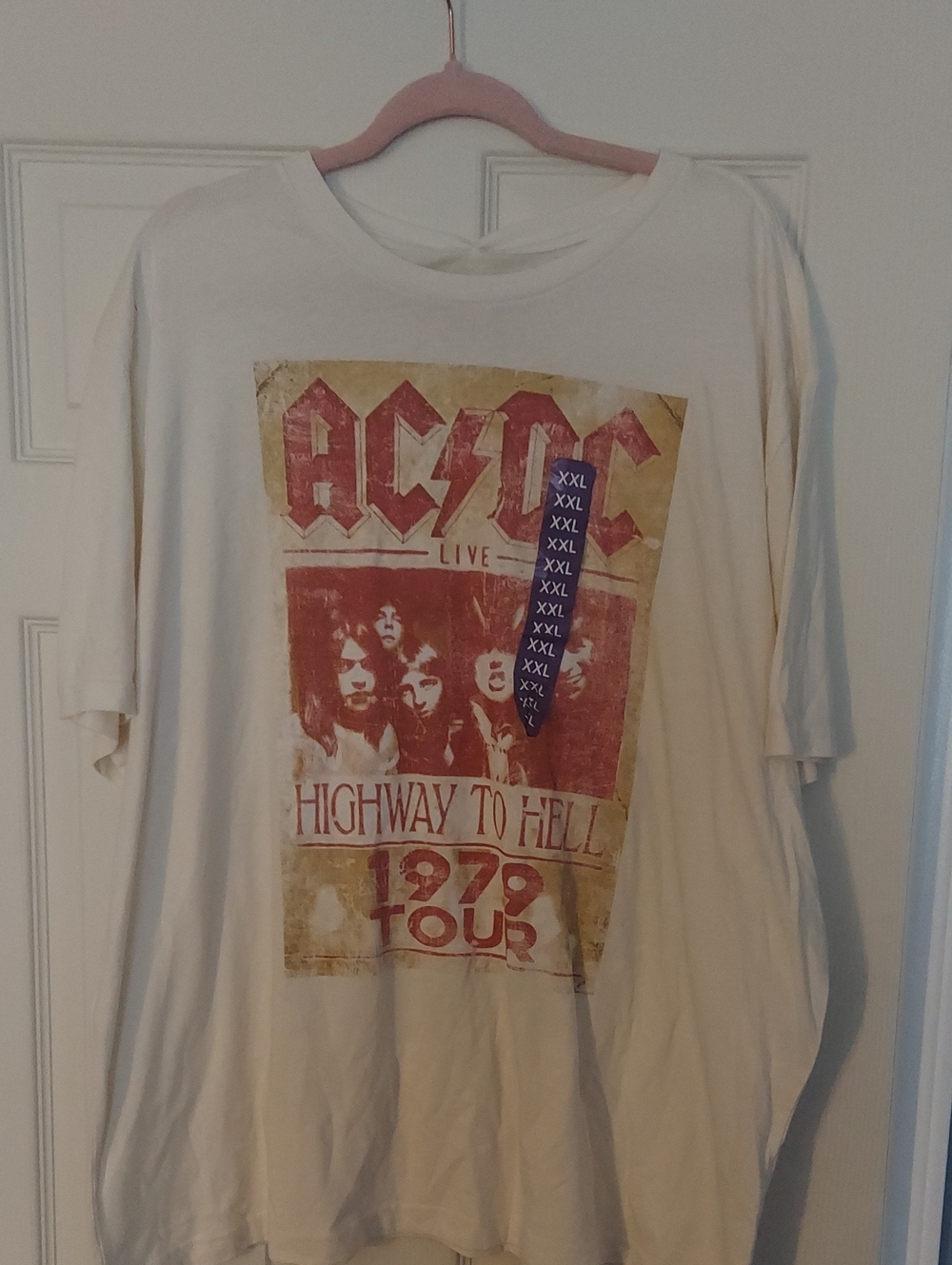 AC/DC 'Highway to Hell' Cream Graphic Tee